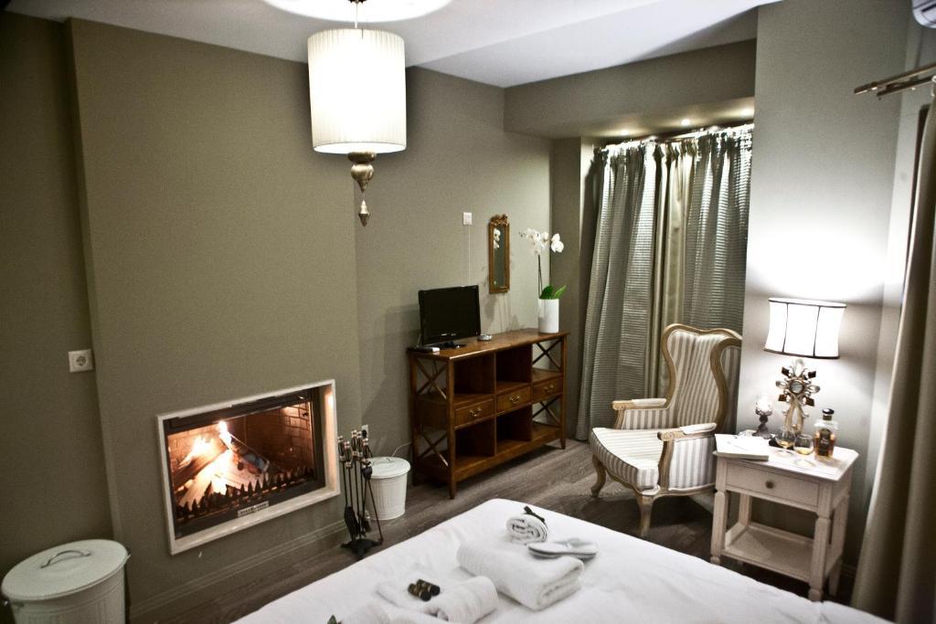 Melies Boutique Hotel Káto Loutrákion Szoba fotó